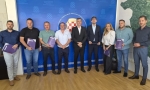 U POSUŠJU DODIJELJENA VOZILA KORISNICIMA PROJEKTA „KLIMATSKI NEUTRALNA ŽUPANIJA ZAPADNOHERCEGOVAČKA“